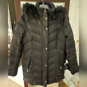 Womens, Kenneth Cole New York, Black Puffer Coat.  Size L.. In Great Condition